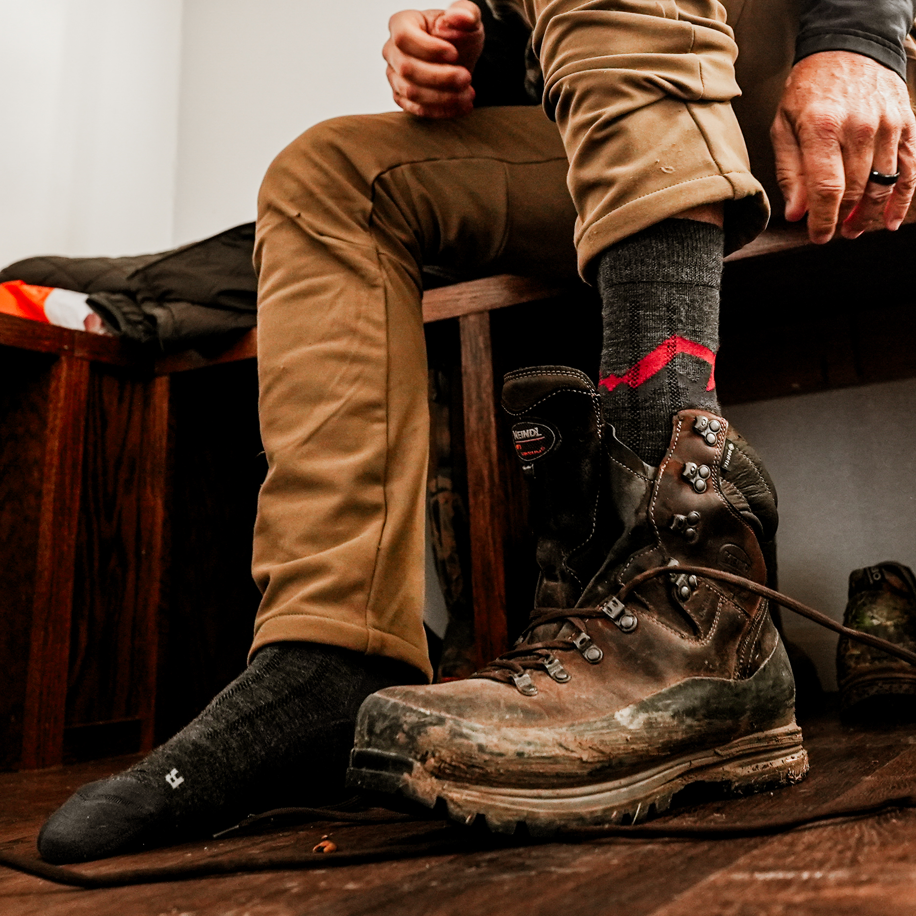 Meindl MT3.5 Lightweight Merino Wool Socks - Meindl USA Meindl MT3.5 Lightweight Merino Wool Socks - Meindl USA