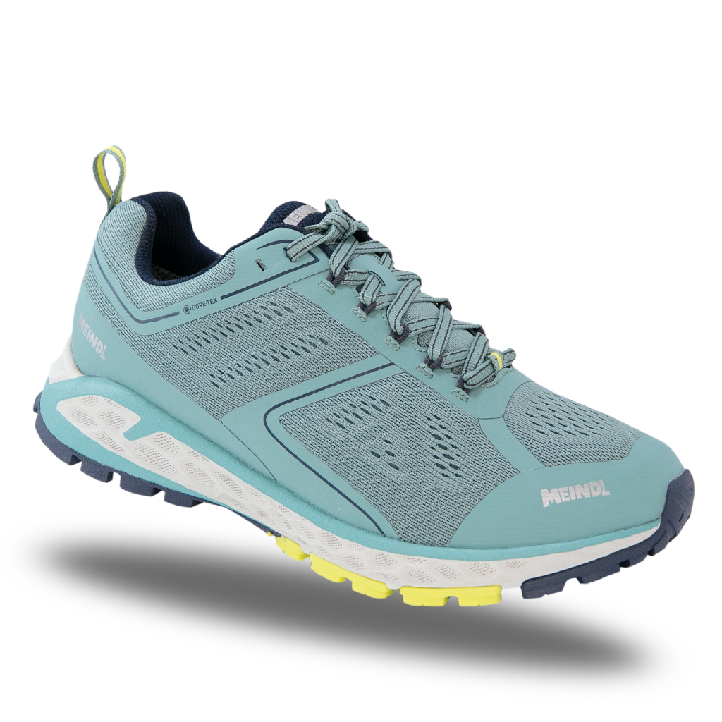 Power clearance hiking shoes
